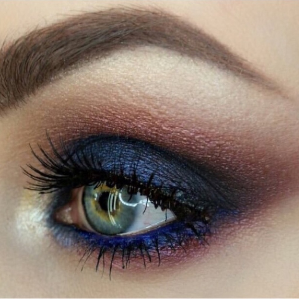 NIB MAC Extra Dimension Eye Shadow in Lunar - Picture 5 of 9